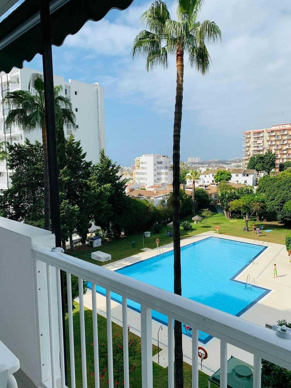 Bonito Apartamento 2Hab. 2 Banos Benalmadena Exterior photo